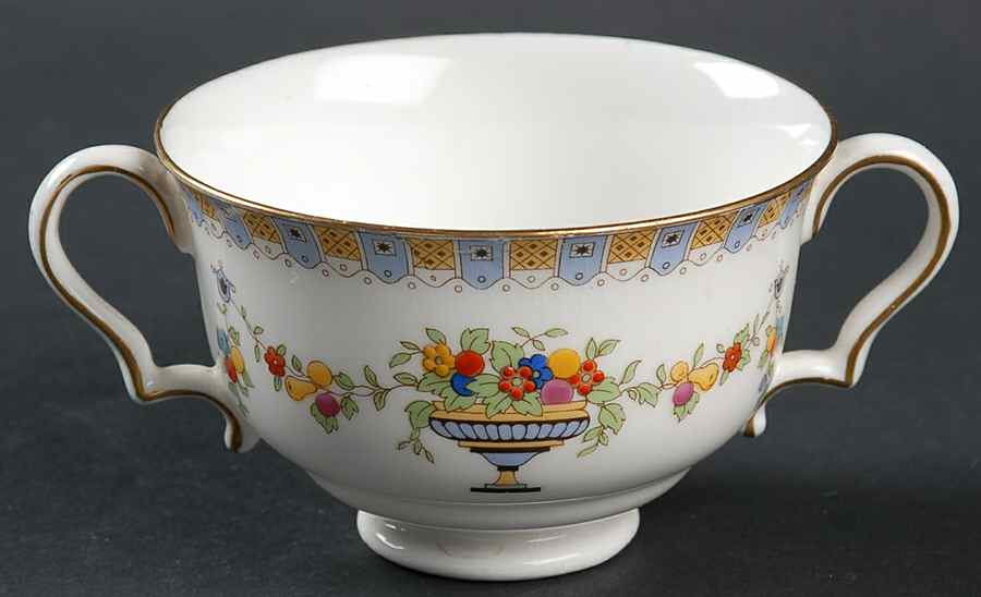 Curzon Saucer for Bouillon Cup by Royal Doulton-1