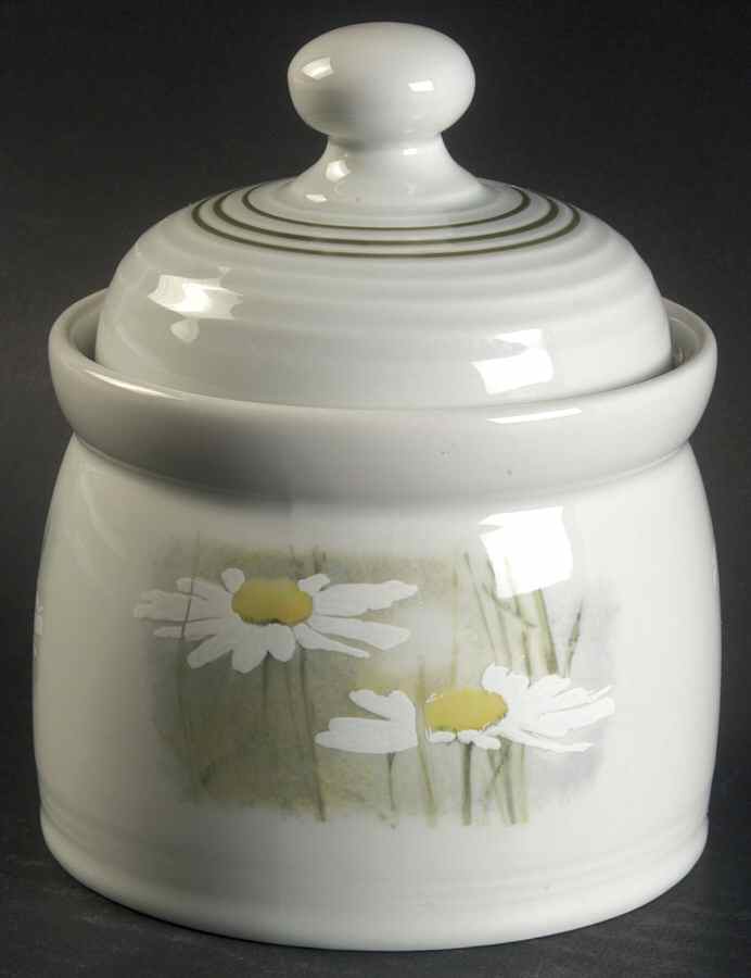 Daisyfield Sugar Bowl & Lid by Royal Doulton-1