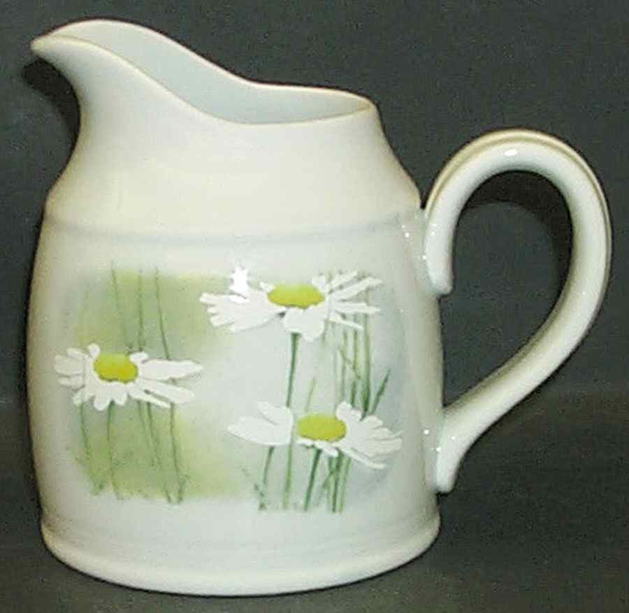 Daisyfield Creamer by Royal Doulton-1