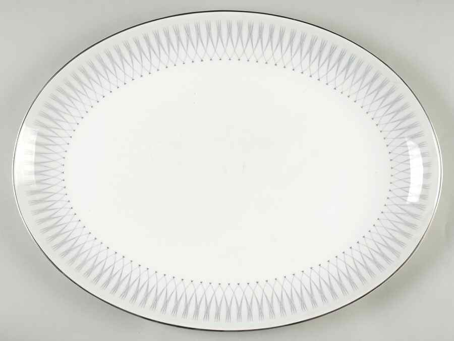 Debut 16" Oval Serving Platter by Royal Doulton-1