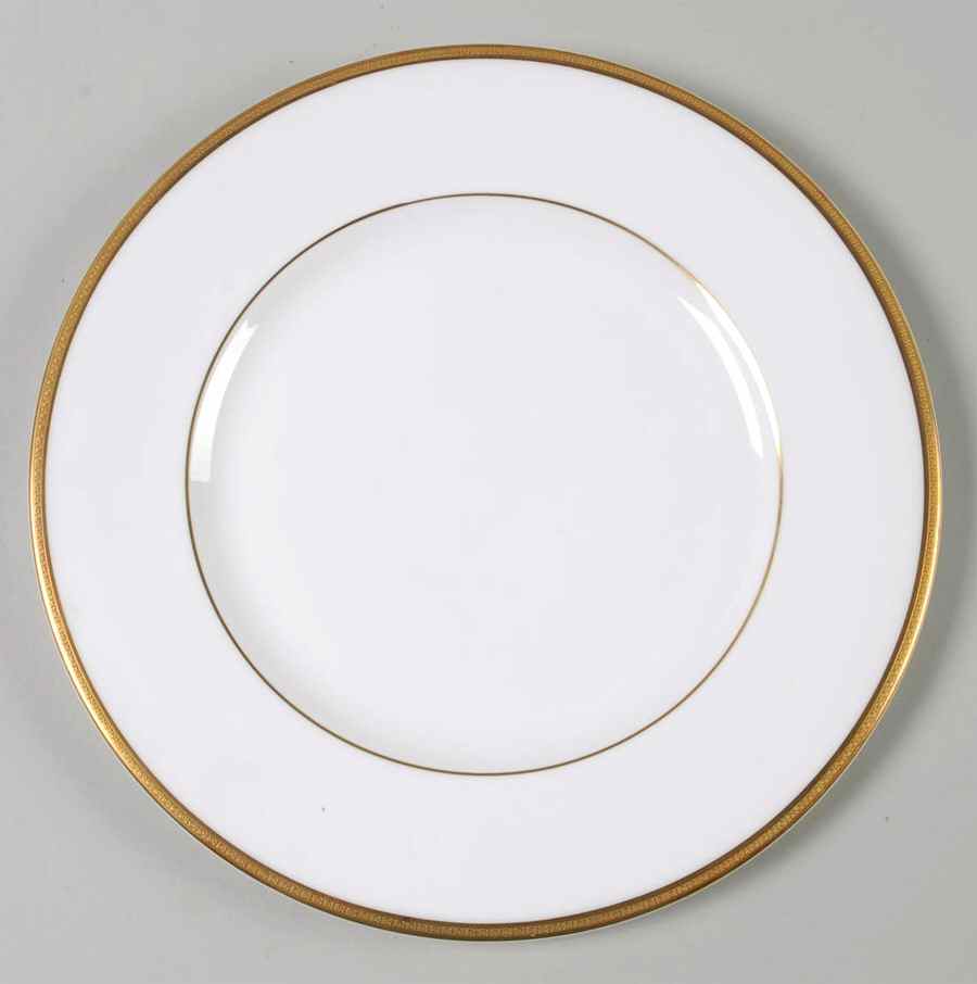 Delacourt Luncheon Plate by Royal Doulton-1