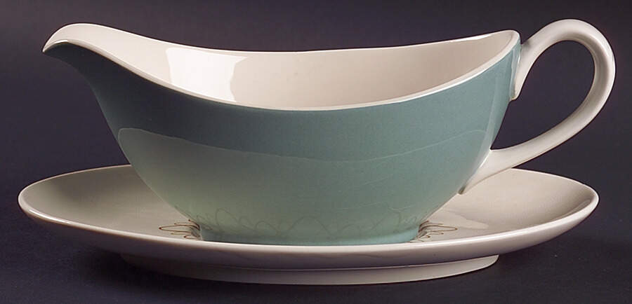 Desert Star Gravy Boat & Underplate by Royal Doulton-1