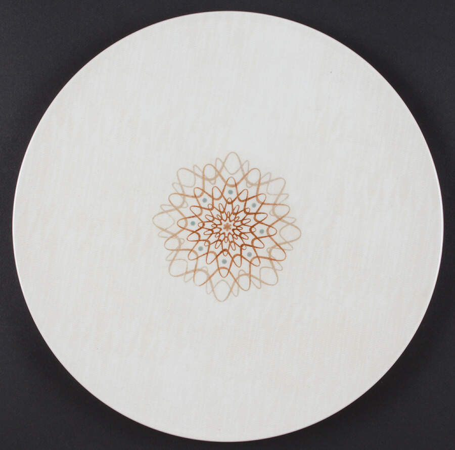 Desert Star Cake Plate by Royal Doulton-1