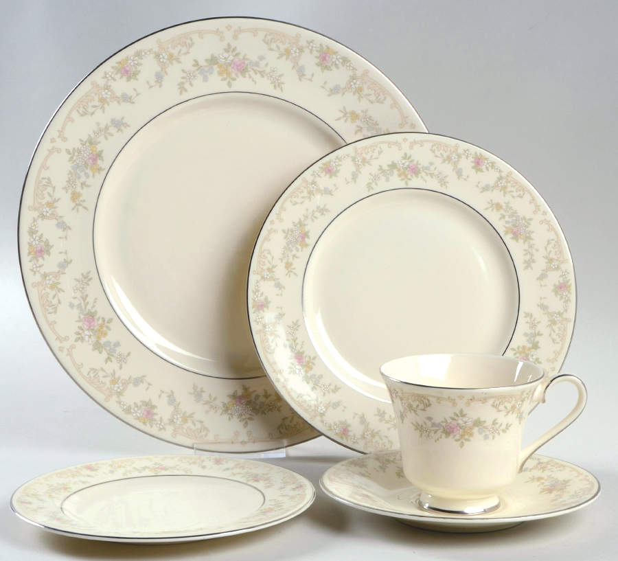 Diana 5 Piece Place Setting by Royal Doulton-1
