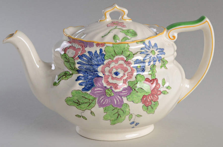 Dunbar Teapot & Lid by Royal Doulton-1