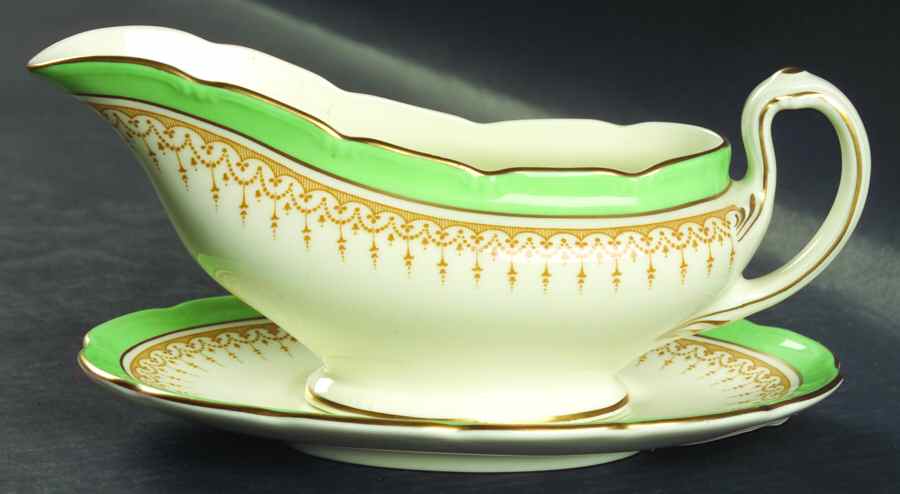 Duke of York Green (Scalloped) Gravy Boat & Underplate by Royal Doulton-1