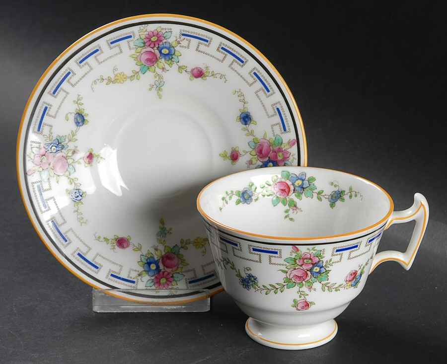 E10000 Footed Cup & Saucer Set by Royal Doulton-1