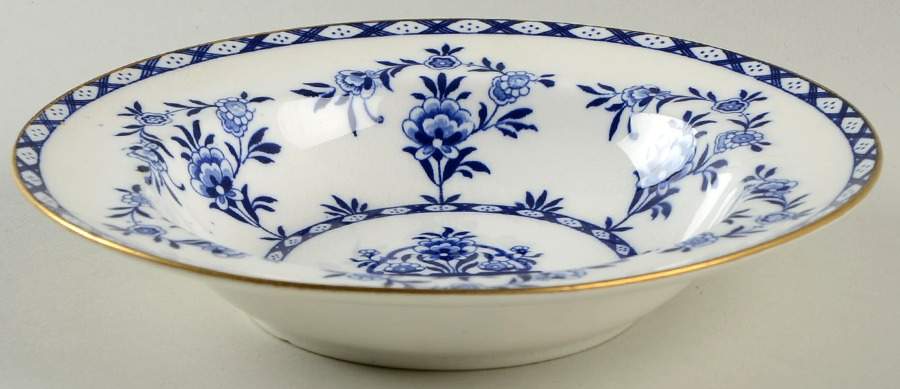 E1430 Rim Soup Bowl by Royal Doulton-1