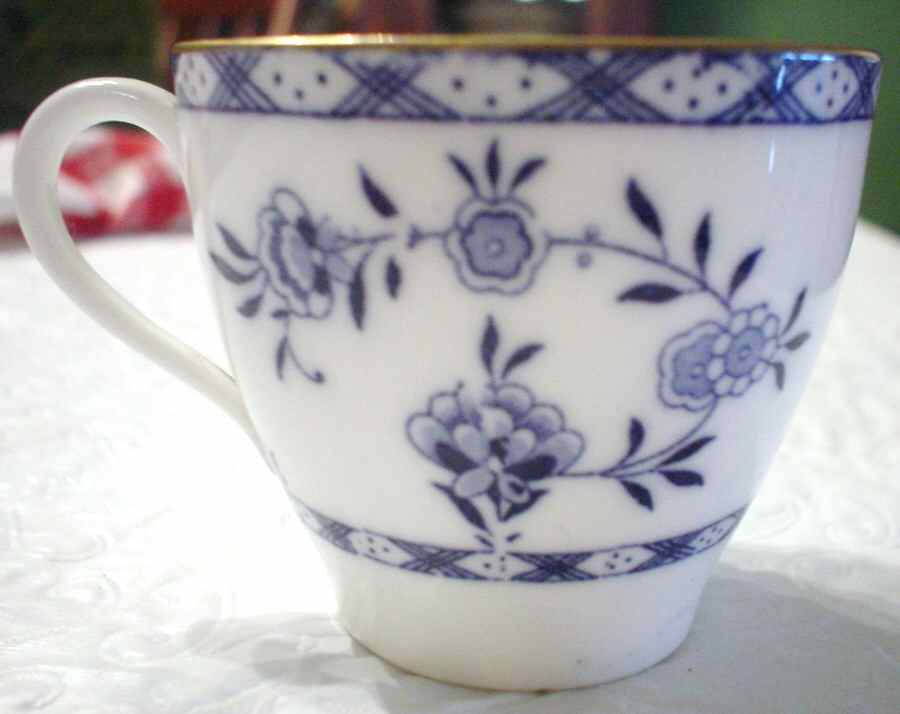 E1430 Flat Demitasse Cup by Royal Doulton-1