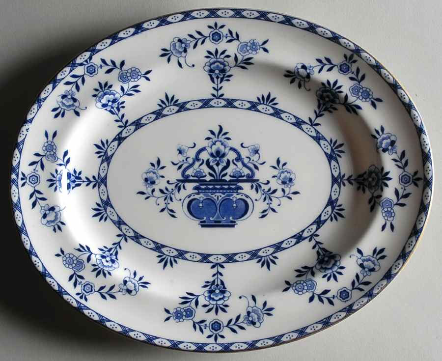 E1430 10" Oval Serving Platter by Royal Doulton-1