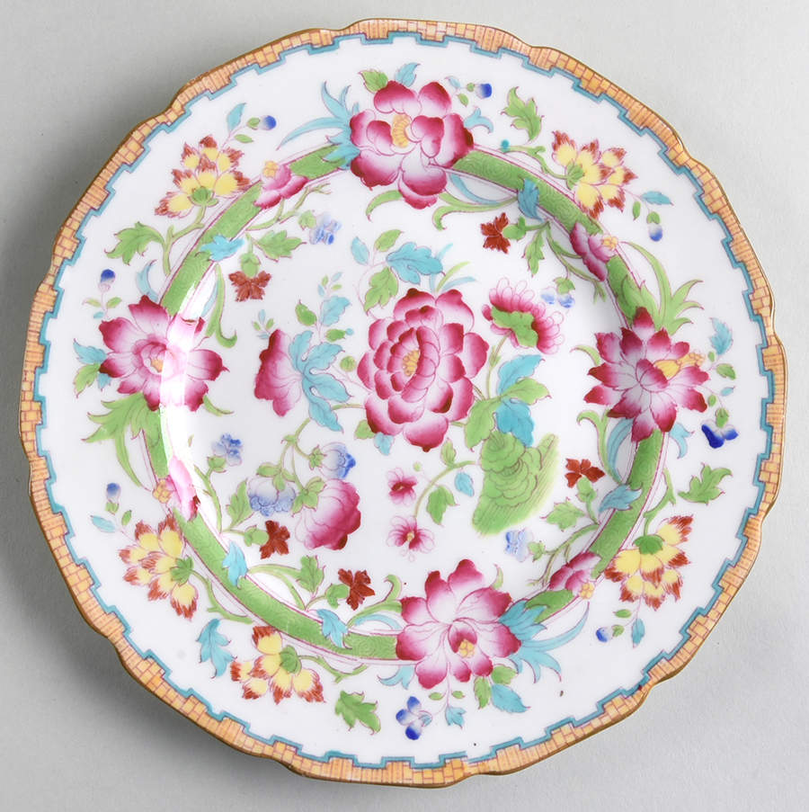 E2924 (Scalloped) Salad Plate by Royal Doulton-1