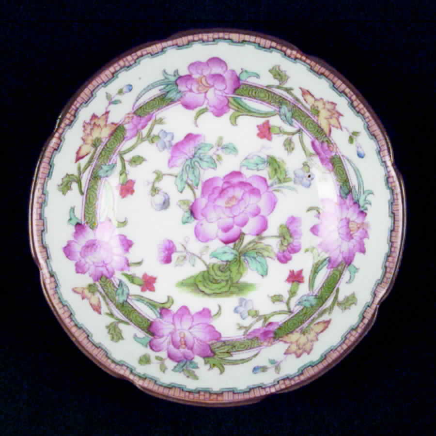 E2924 (Scalloped) Fruit/Dessert (Sauce) Bowl by Royal Doulton-1