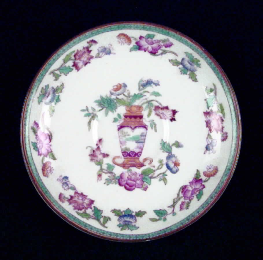 E2928 Saucer by Royal Doulton-1