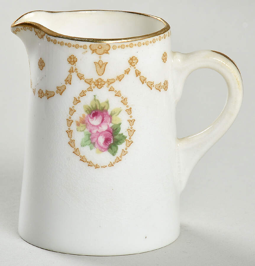 E5437 Mini Creamer by Royal Doulton-1