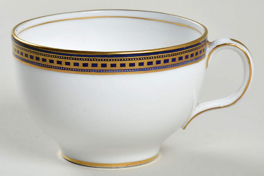 E5655 Flat Cup by Royal Doulton-1