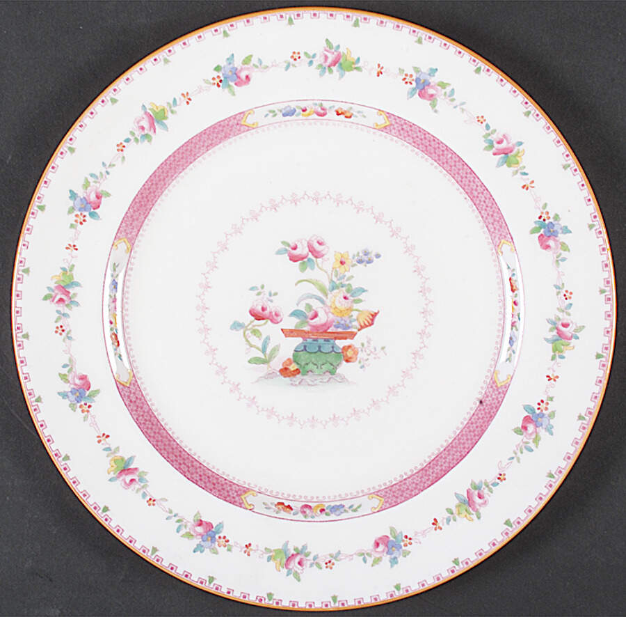 E7319 Dinner Plate by Royal Doulton-1