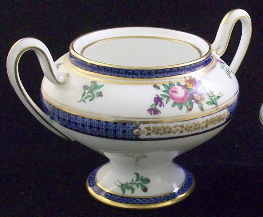 E8042 Sugar Bowl No Lid by Royal Doulton-1