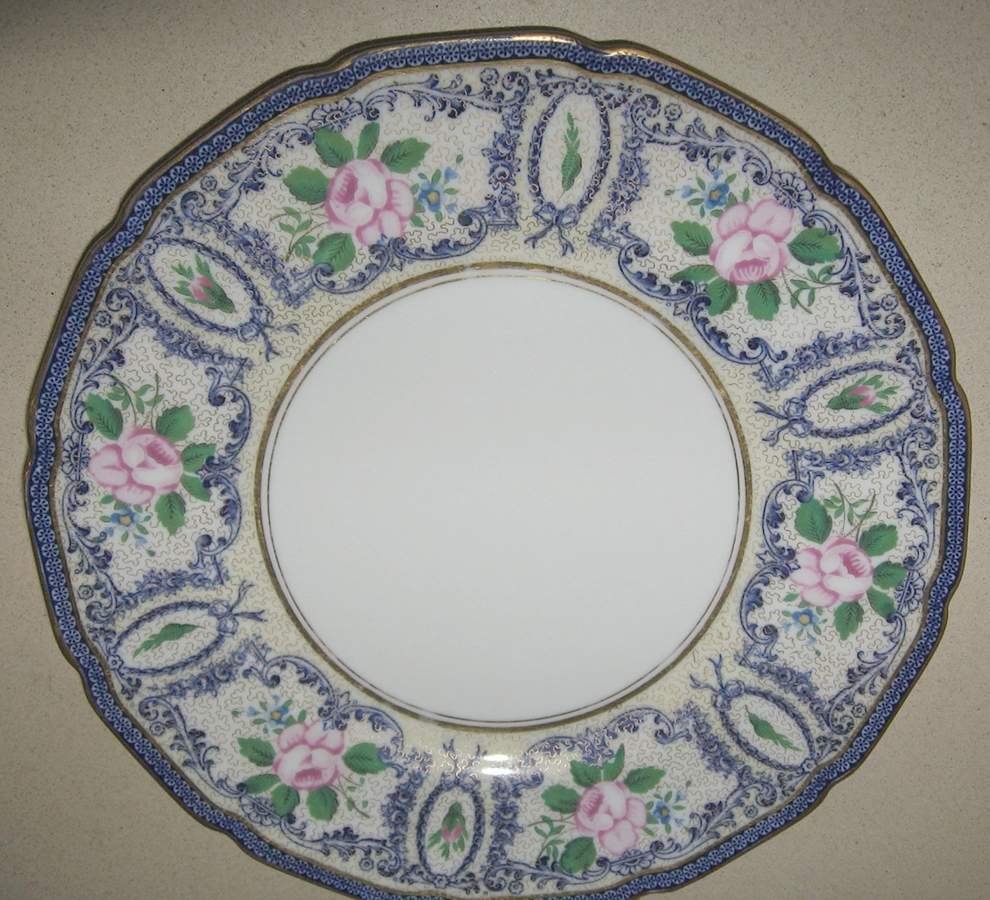 E8774 Salad Plate by Royal Doulton-1