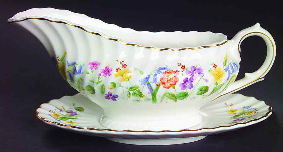 Easter Morn Gravy Boat & Underplate by Royal Doulton-1