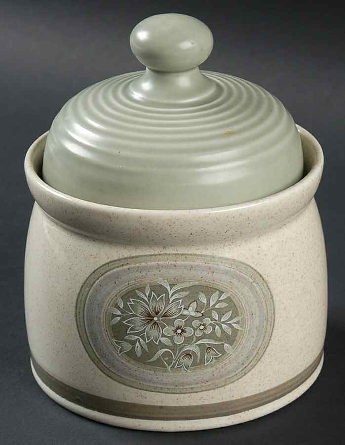 Earthflower Sugar Bowl & Lid by Royal Doulton-1