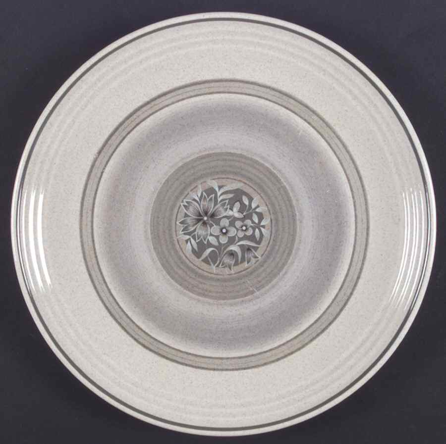 Earthflower Dinner Plate by Royal Doulton-1