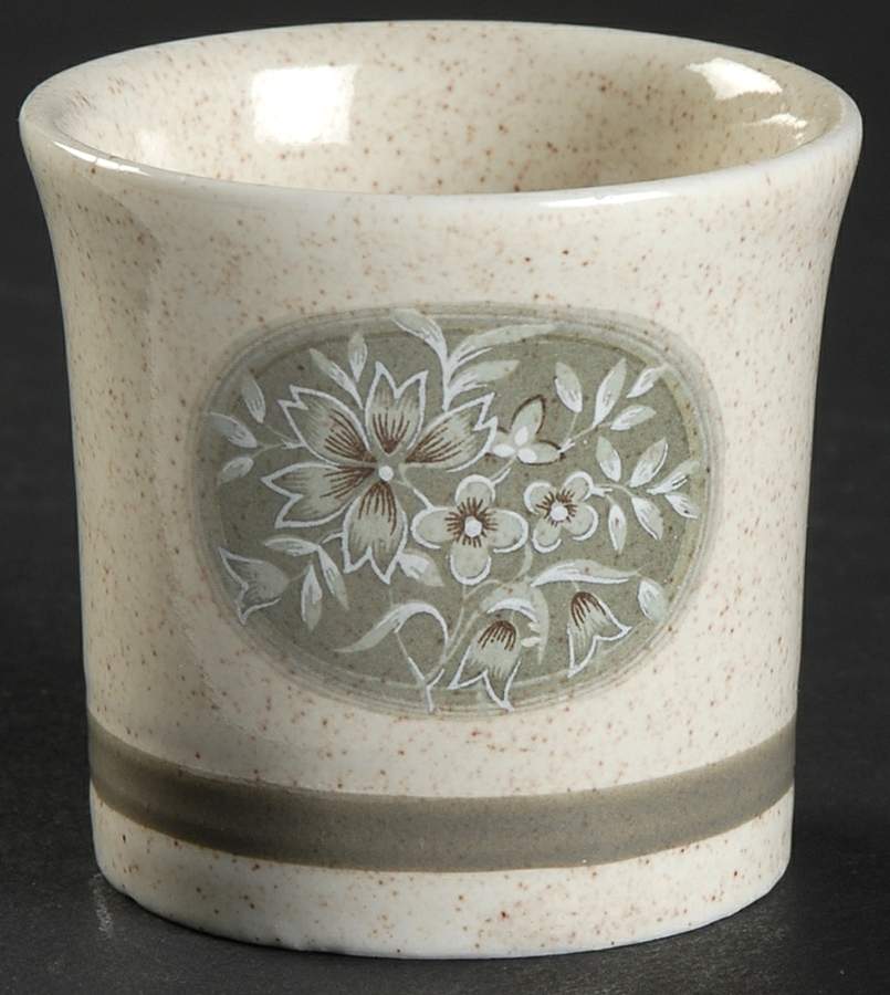 Earthflower Single Egg Cup by Royal Doulton-1