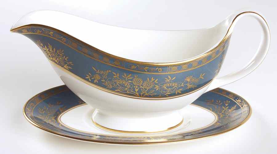 Earlswood Gravy Boat & Underplate by Royal Doulton-1