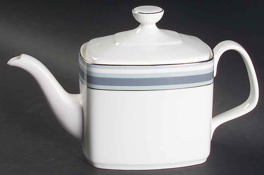 Eastbrook Teapot & Lid by Royal Doulton-1