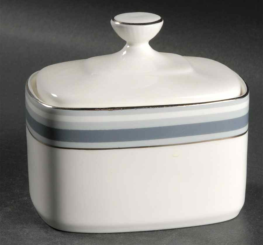 Eastbrook Sugar Bowl & Lid by Royal Doulton-1