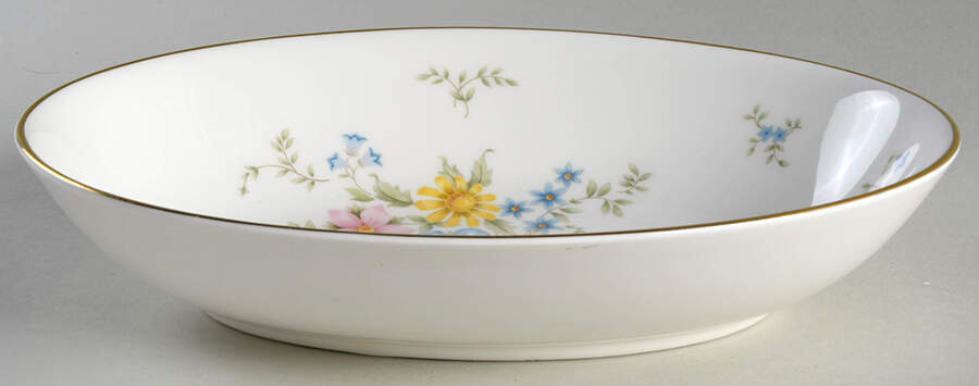 Elegy 9" Oval Vegetable Bowl by Royal Doulton-1