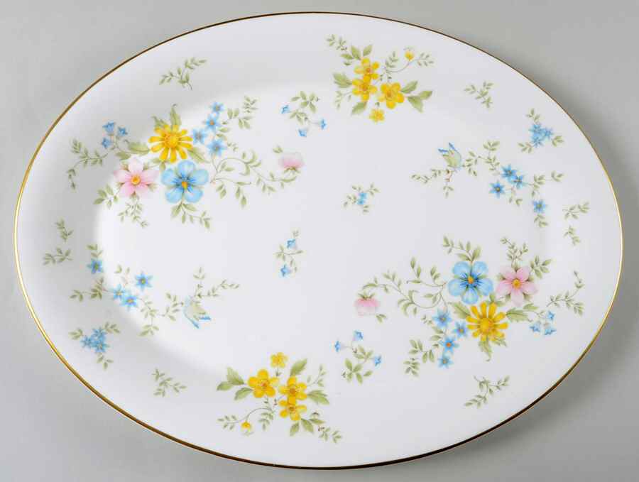 Elegy 16" Oval Serving Platter by Royal Doulton-1