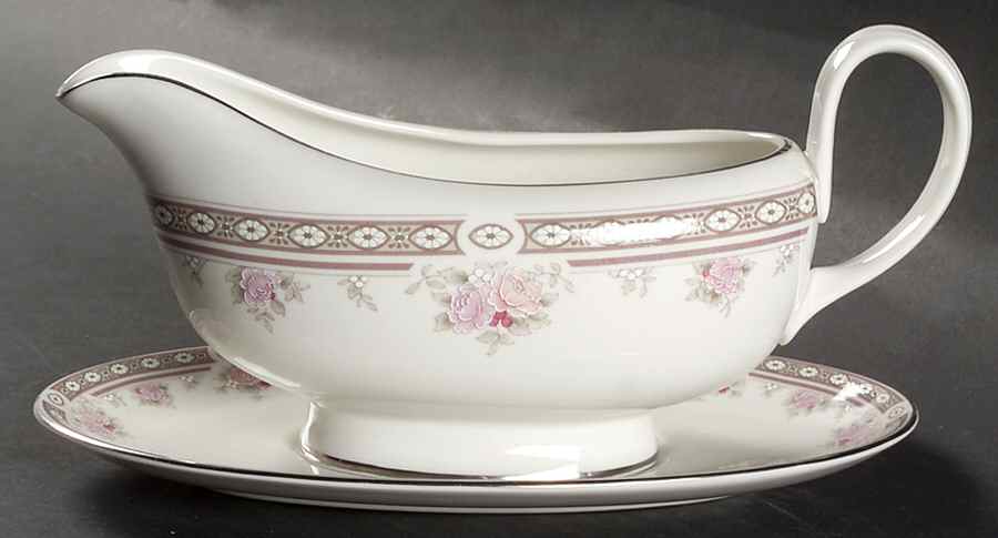 Elegance Gravy Boat & Underplate by Royal Doulton-1