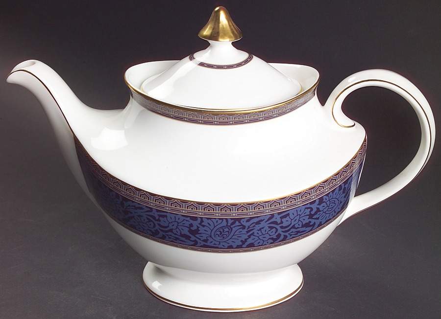 English Brocade Teapot & Lid by Royal Doulton-1