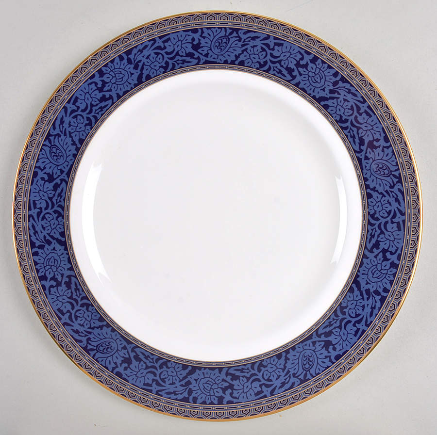 English Brocade Dinner Plate by Royal Doulton-1