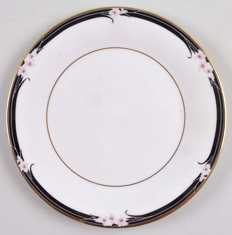 Enchantment Salad Plate by Royal Doulton-1