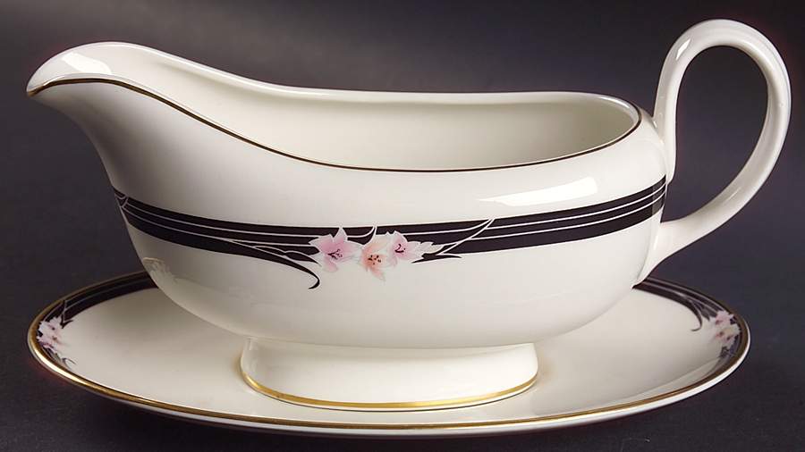 Enchantment Gravy Boat & Underplate by Royal Doulton-1