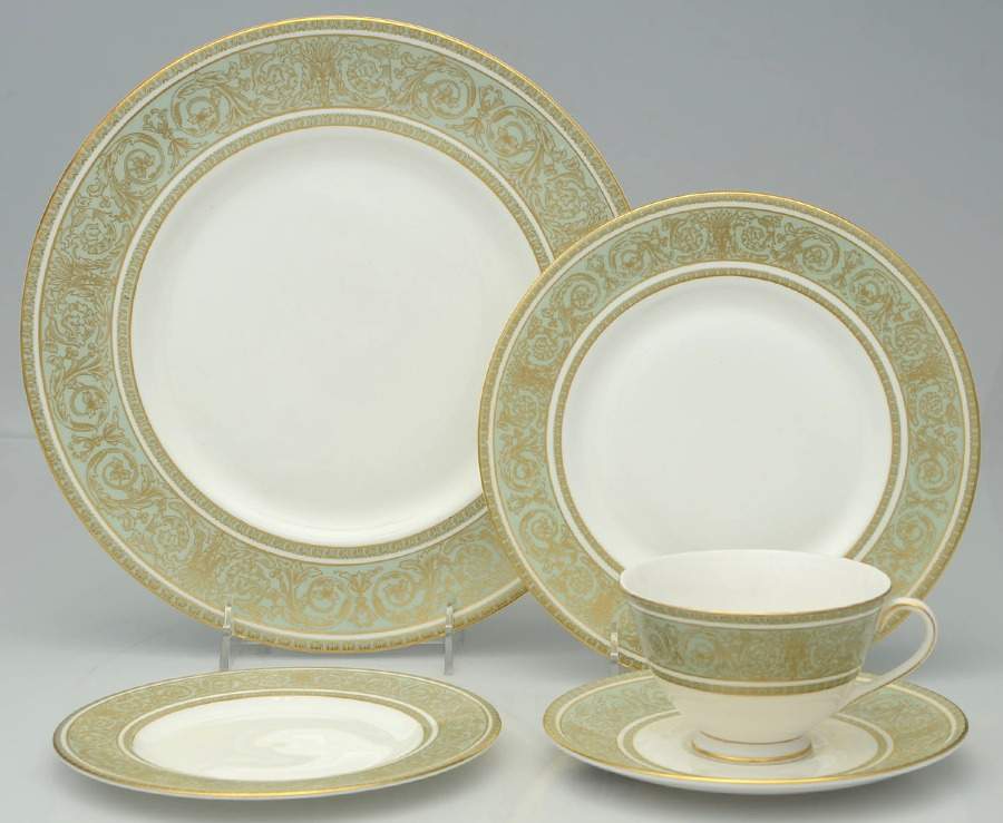 English Renaissance 40 Piece Set by Royal Doulton-1
