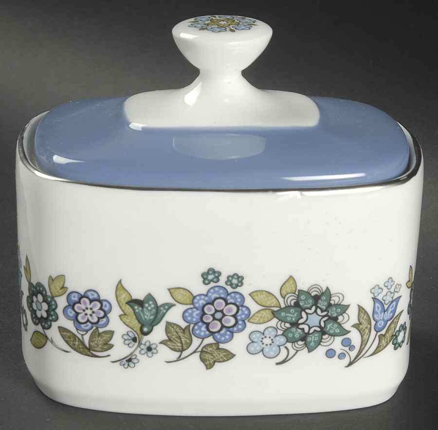 Esprit Sugar Bowl & Lid by Royal Doulton-1