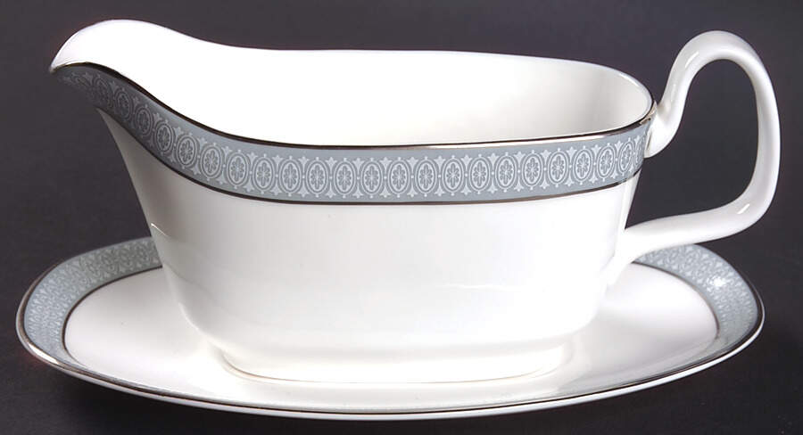 Etude Gravy Boat & Underplate by Royal Doulton-1