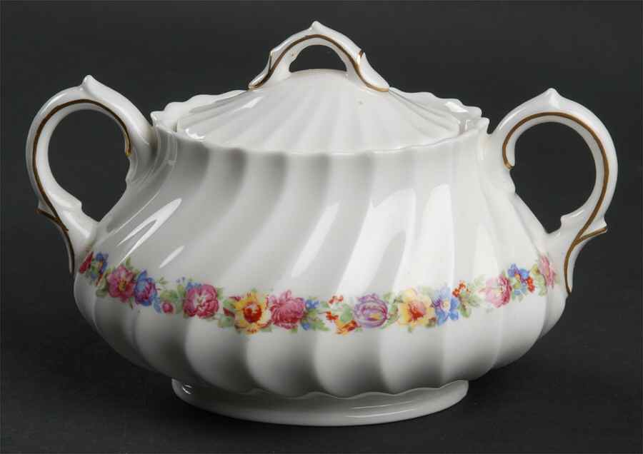 Evesham Sugar Bowl & Lid by Royal Doulton-1