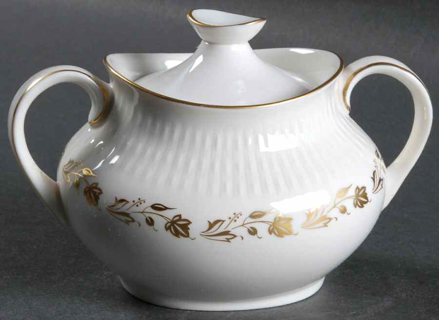 Fairfax Sugar Bowl & Lid by Royal Doulton-1