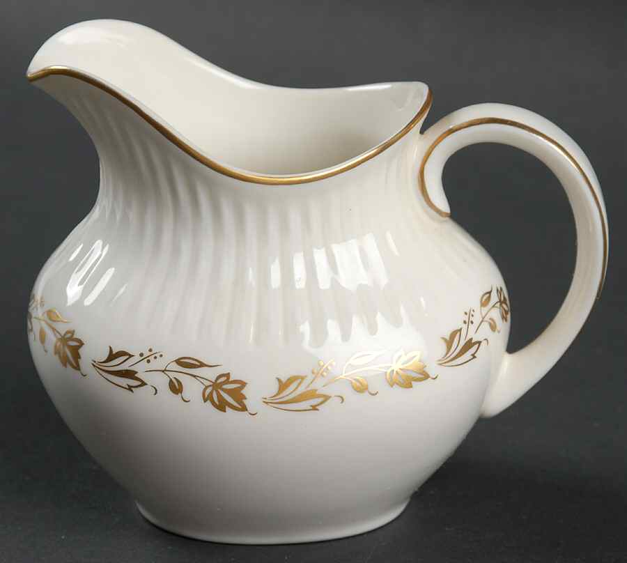 Fairfax Mini Creamer by Royal Doulton-1