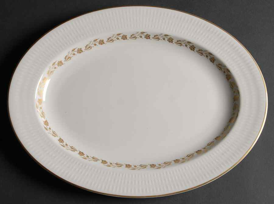 Fairfax 13" Oval Serving Platter by Royal Doulton-1