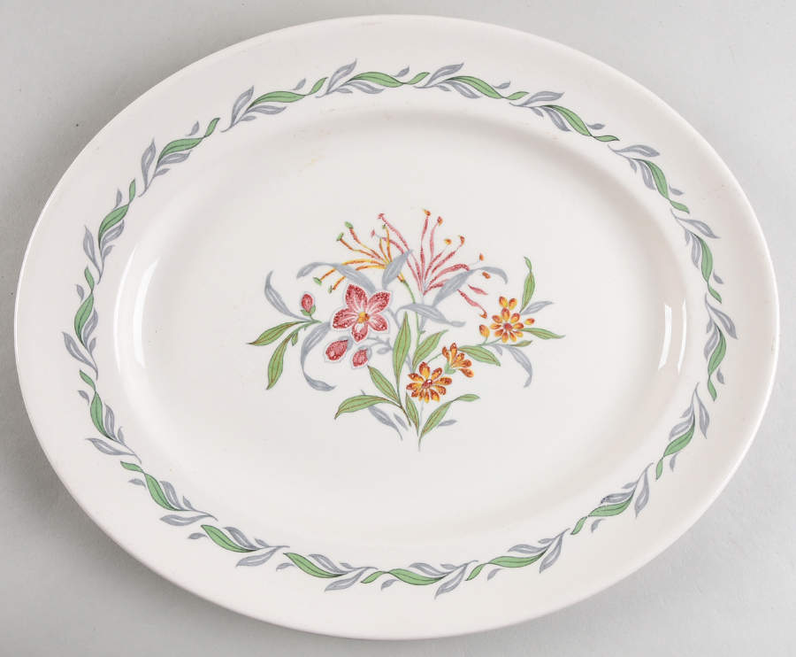 Fairfield 12" Oval Serving Platter by Royal Doulton-1