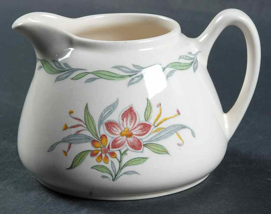 Fairfield Creamer by Royal Doulton-1