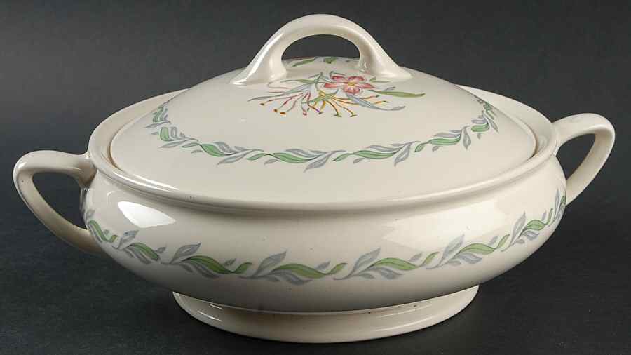 Fairfield Round Covered Vegetable by Royal Doulton-1