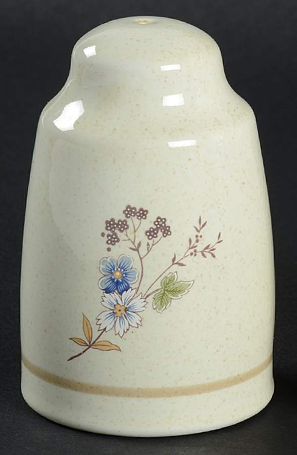 Fairford Pepper Shaker by Royal Doulton-1