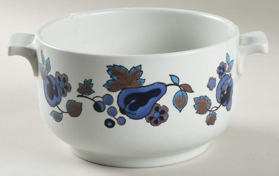 Festival 1.25 Qt Round Casserole No Lid by Royal Doulton-1