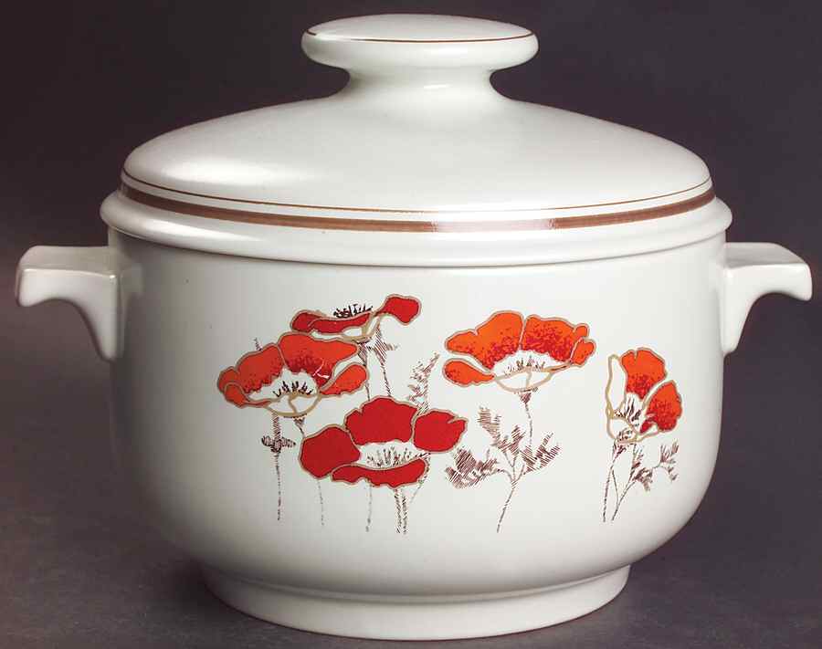 Fieldflower 2.25 Qt Round Covered Casserole by Royal Doulton-1