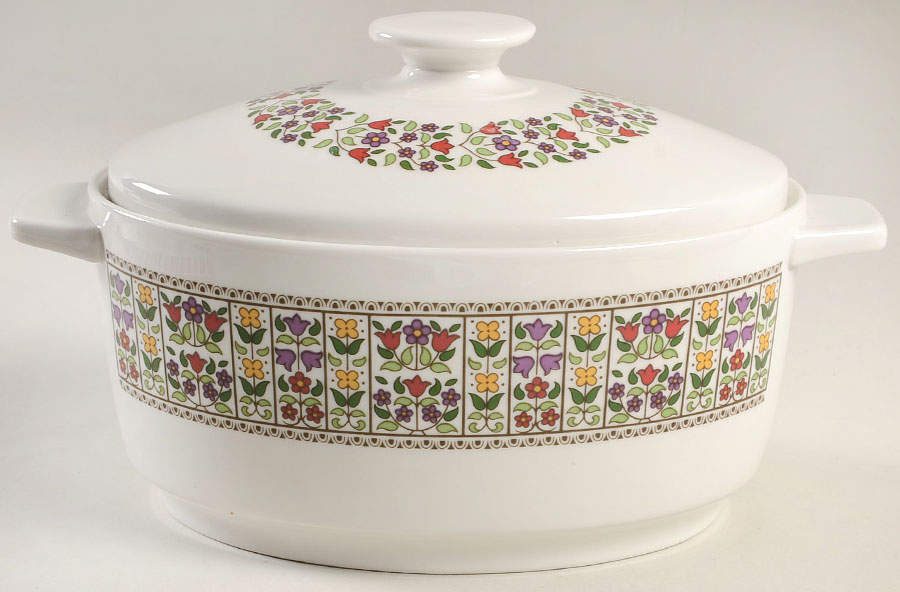 Fireglow 2 Quart Oval Covered Casserole by Royal Doulton-1